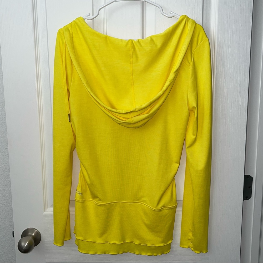 Bright Yellow Calvin Klein Performance Top - Picture 2 of 3